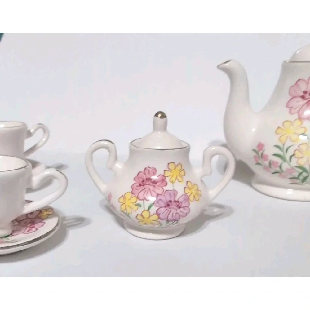 Dollhouse Set Of Miniature Ceramic Plates, Teapot, Cups, & Cream Vintage Flowers